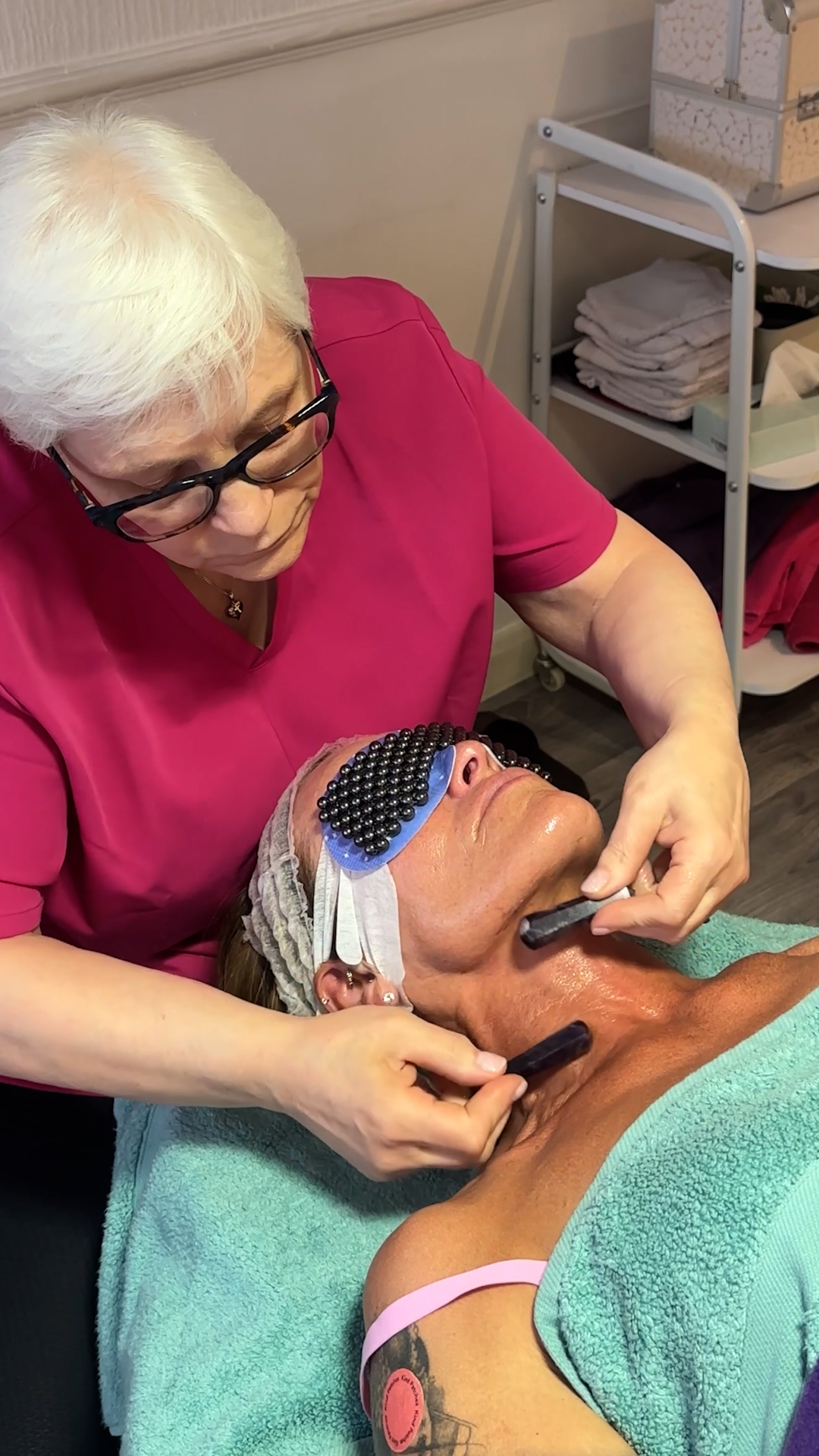 FACIAL COURSE (2 Day)(10am-4pm) - Image 2
